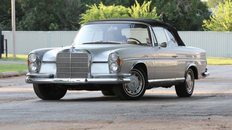 1967 Mercedes-Benz 300SE Convertible Value & Price Guide