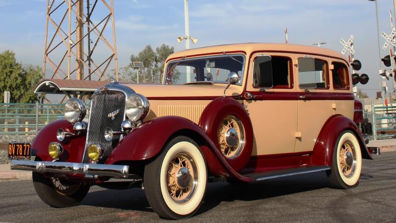1933 Dodge Six Series