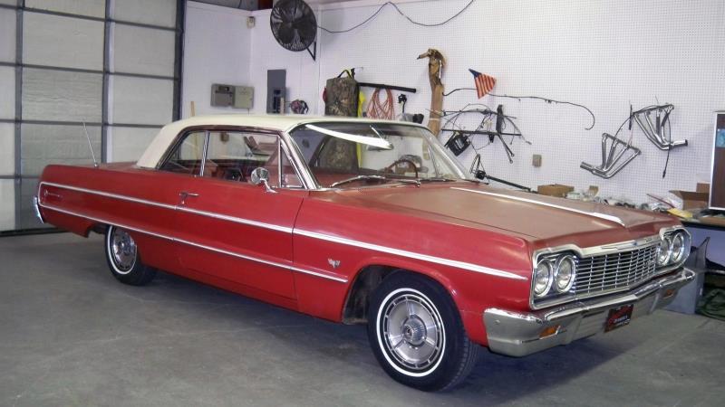 1964 Chevrolet Impala 2-Door Hardtop