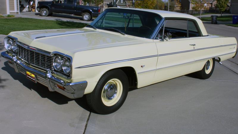 1964 Chevrolet Impala 2-Door Hardtop