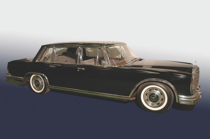 1964 Mercedes-Benz 600 Four-Door Saloon