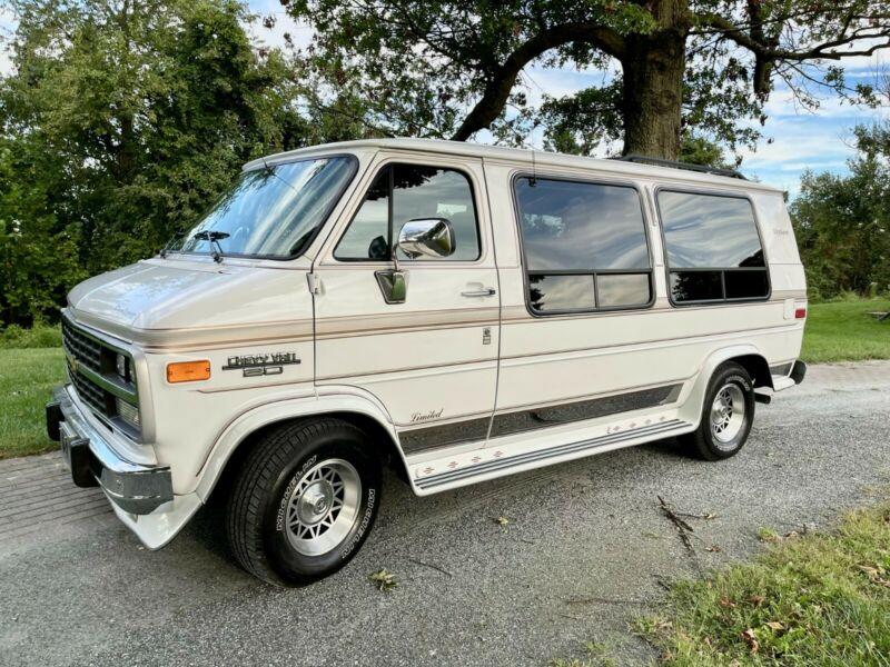 1995 Chevrolet Explorer Conversion Van