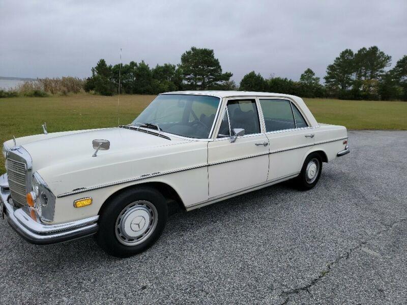 1972 Mercedes-Benz 280 SEL45