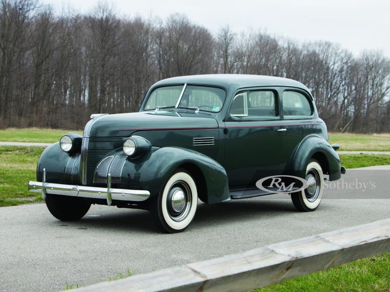 1939 Pontiac Series 25