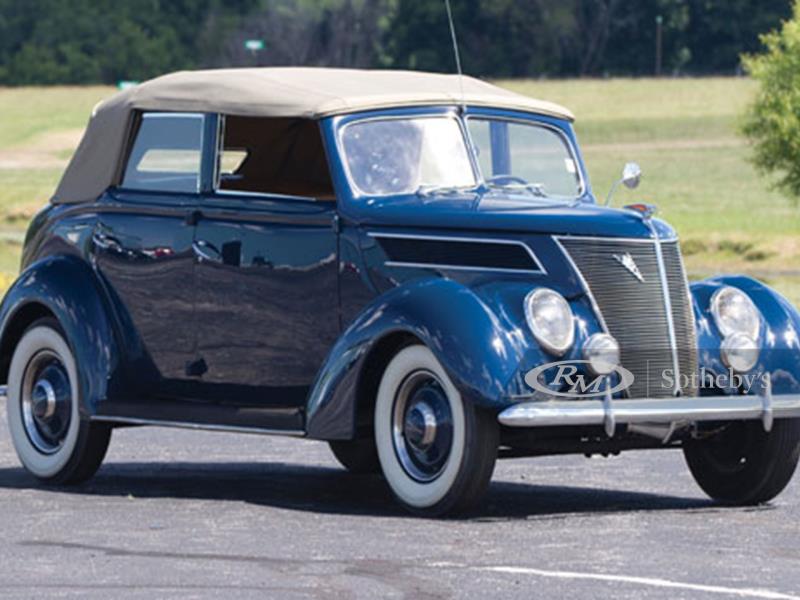 1937 Ford V-8 Deluxe
