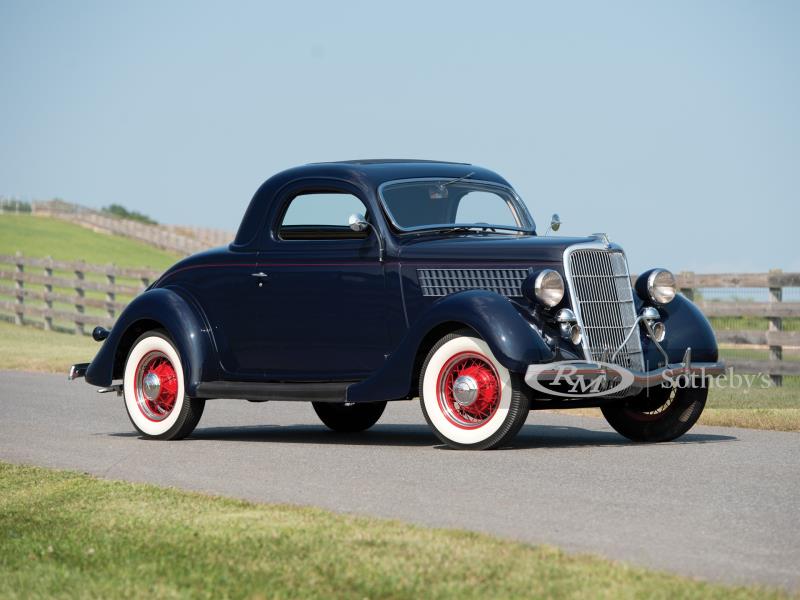 1935 Ford V-8 DeLuxe Three-Window Coupe