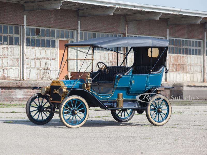 1911 Ford Model T Five-Passenger Touring