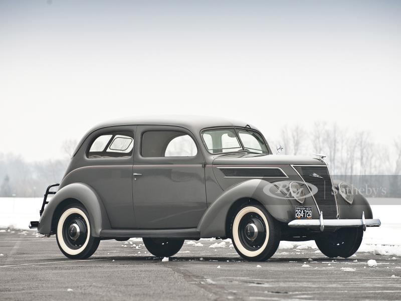 1937 Ford Model 78 Tudor