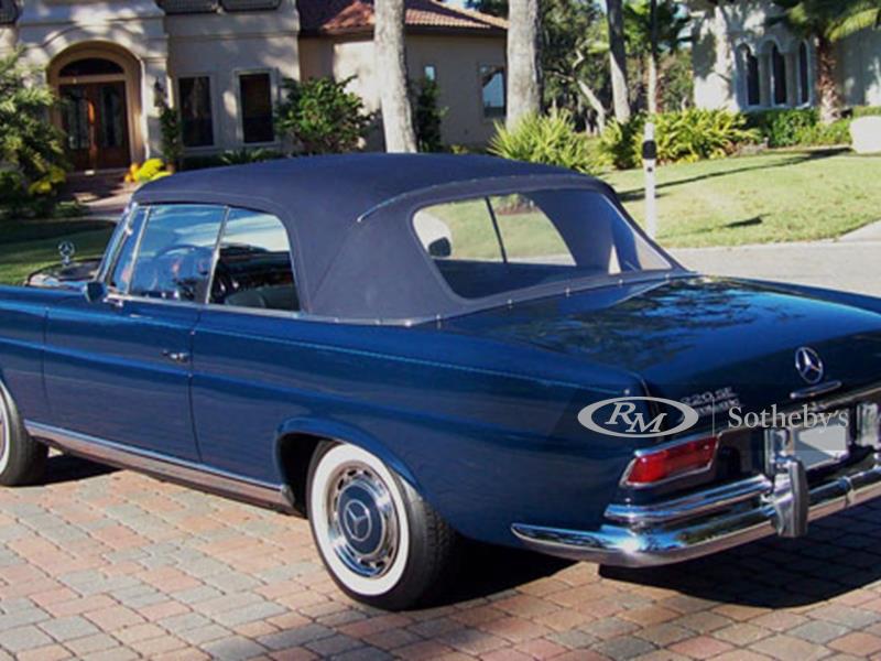 1966 Mercedes-Benz 220 SE Convertible