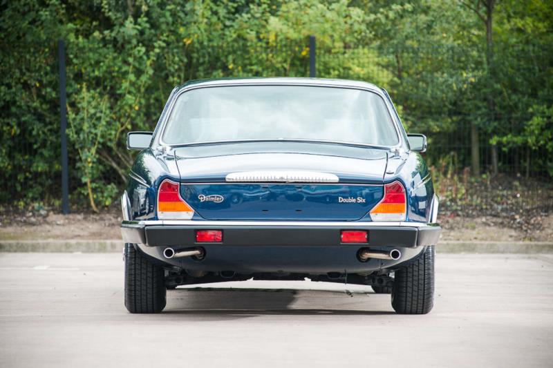 1988 Daimler Double Six Series III - Just 3,300kms
